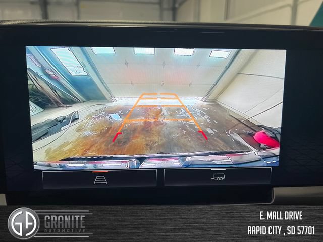 Used 2024 GMC Sierra 1500 SLE AWD/4WD image 16