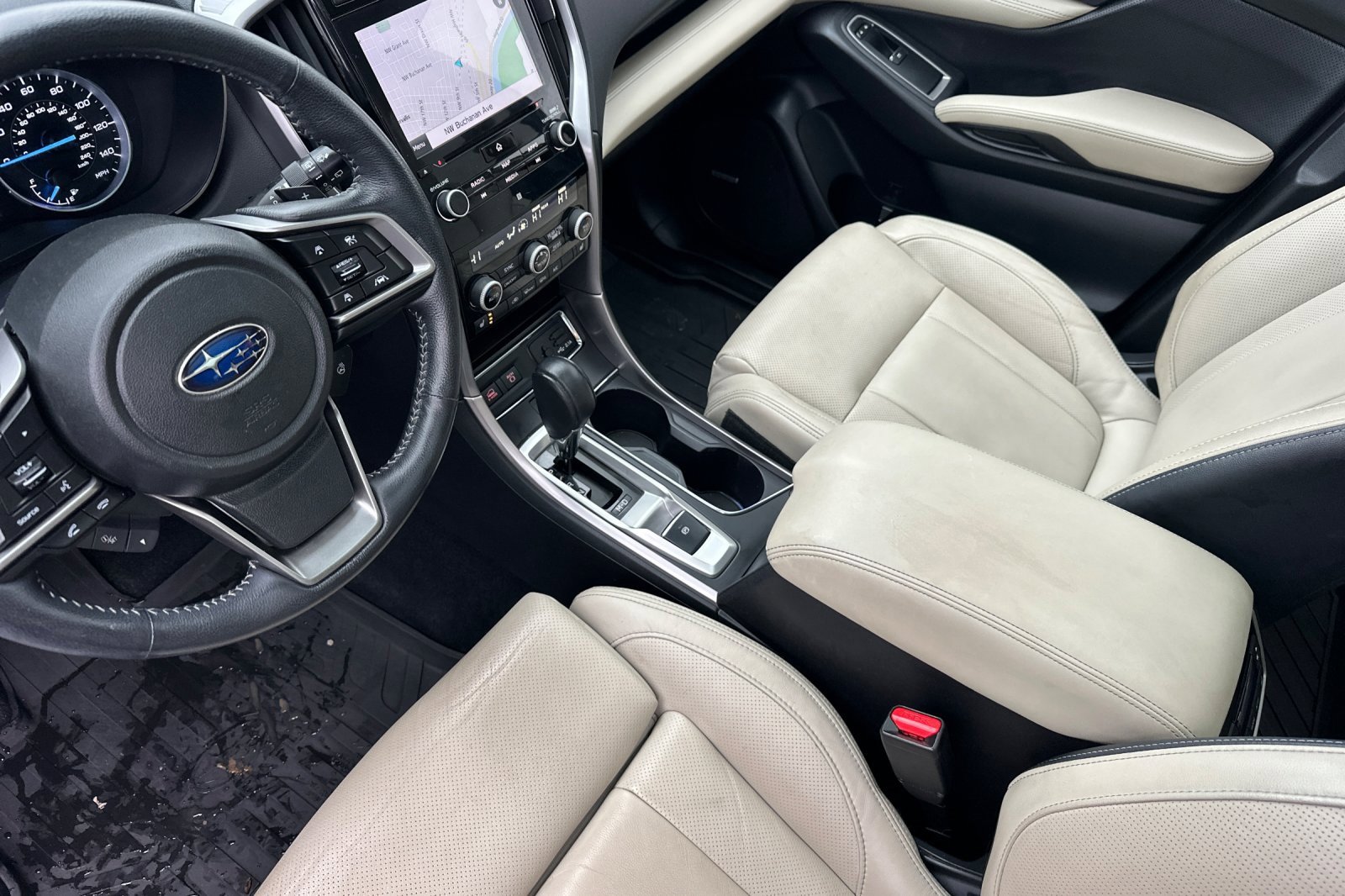Used 2019 Subaru Ascent Limited w/ Popular Package #3 image 10