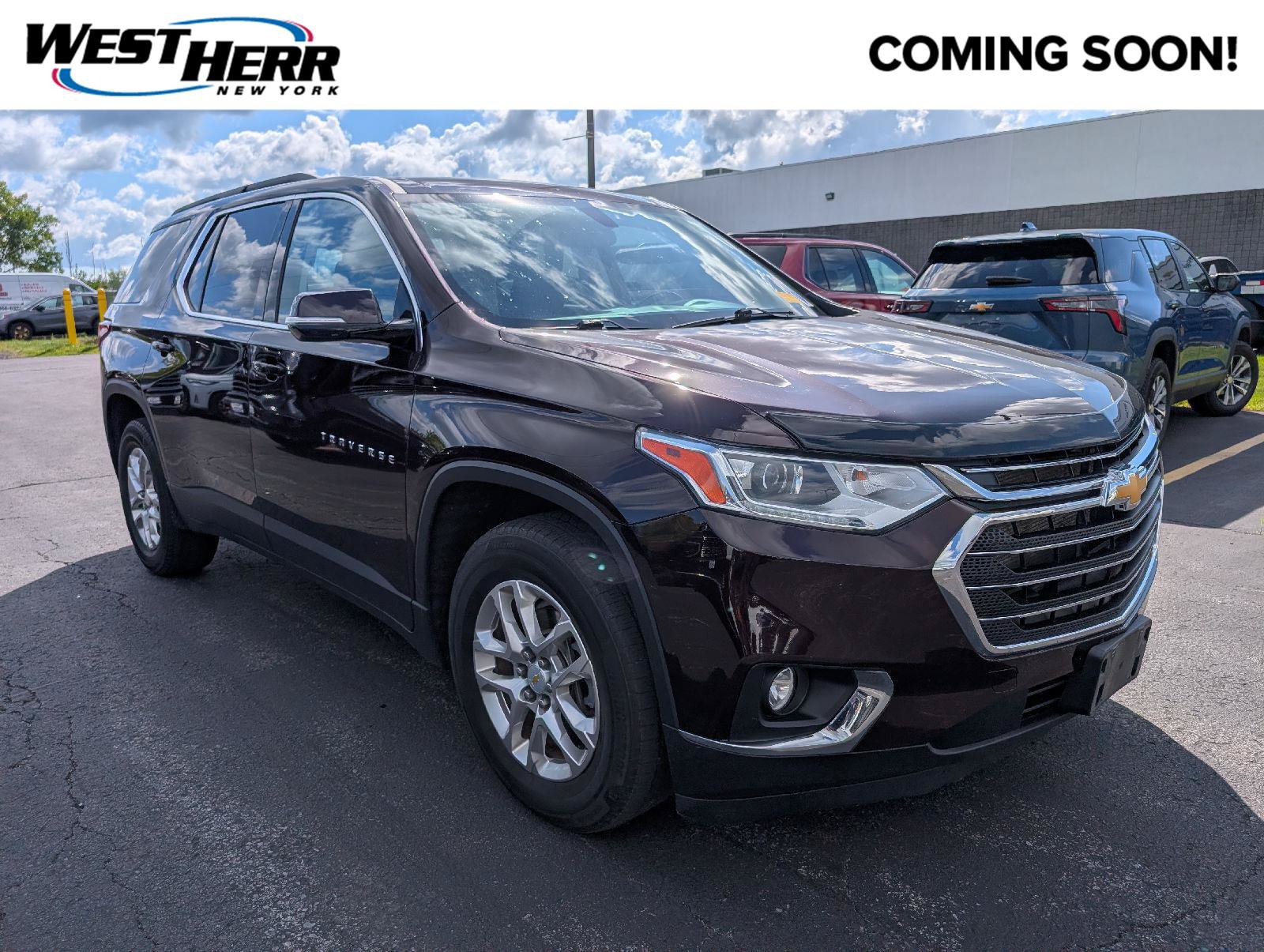Used 2020 Chevrolet Traverse LT