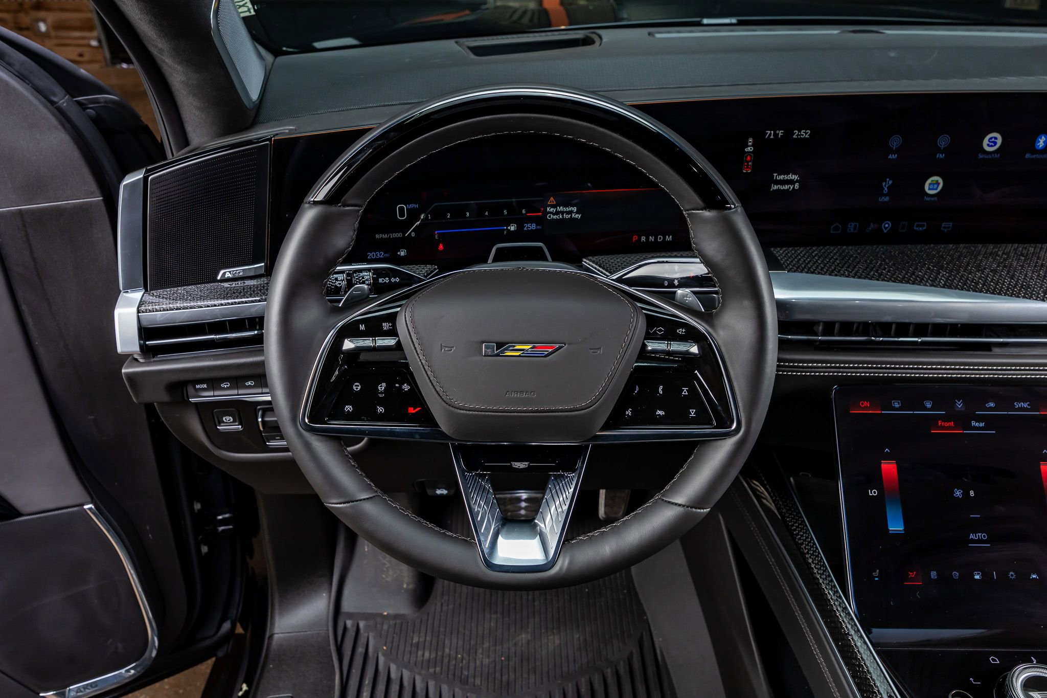 Used 2026 Cadillac Escalade ESV V image 19