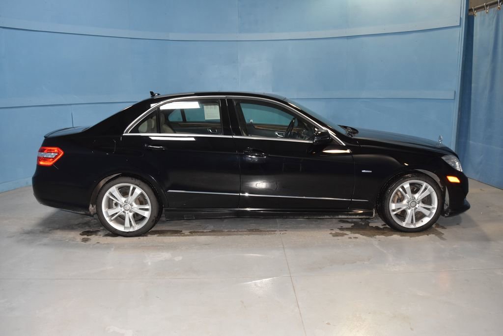Used 2012 Mercedes-Benz E 350 4MATIC Sedan image 23