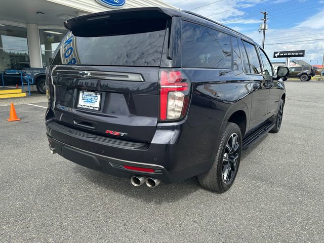 Used 2022 Chevrolet Suburban RST image 3