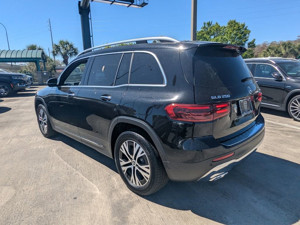 Certified 2025 Mercedes-Benz GLB 250 image 45