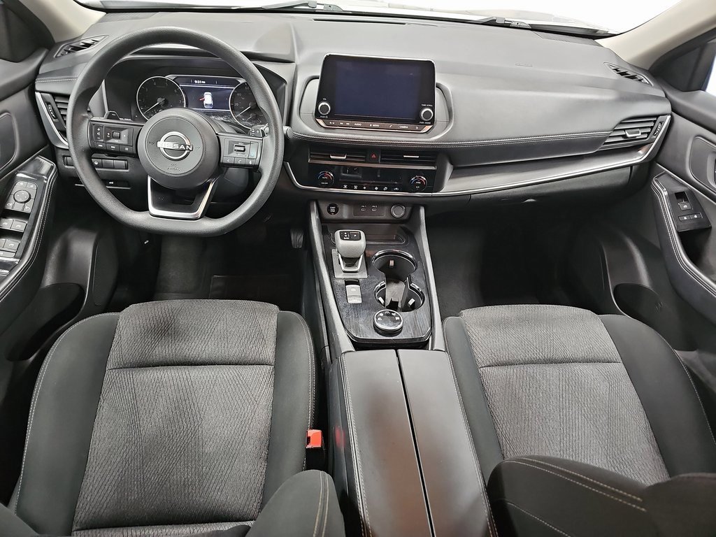 Used 2024 Nissan Rogue SV image 9