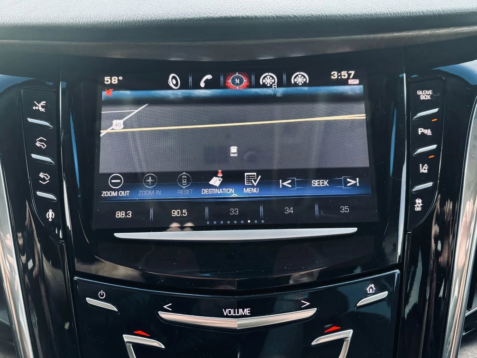 Used 2015 Cadillac Escalade ESV Premium image 32