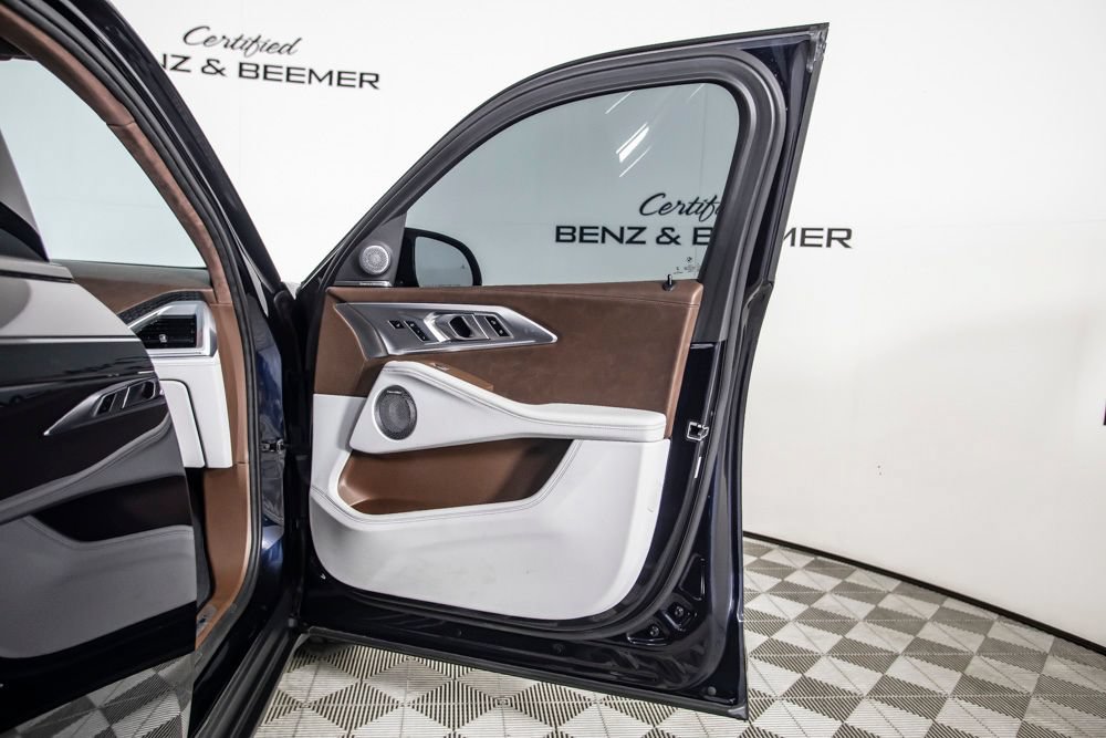Used 2024 BMW XM AWD/4WD image 19