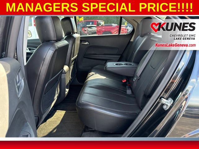 Used 2017 Chevrolet Equinox Premier w/ Enhanced Convenience Package AWD/4WD image 16