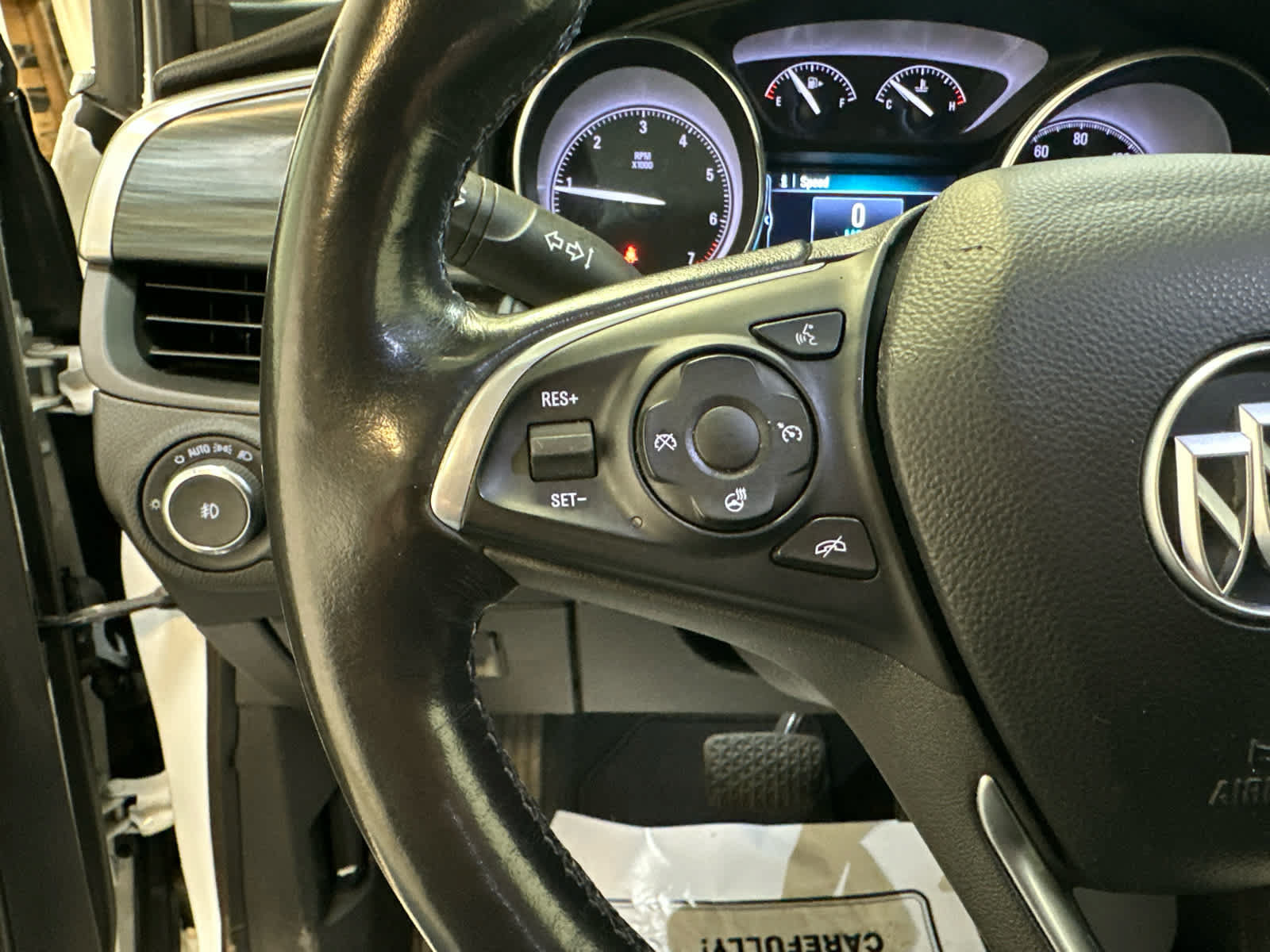 Used 2020 Buick Envision Essence FWD image 20