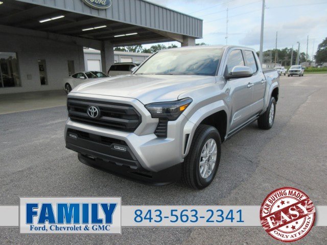 Used 2025 Toyota Tacoma SR5