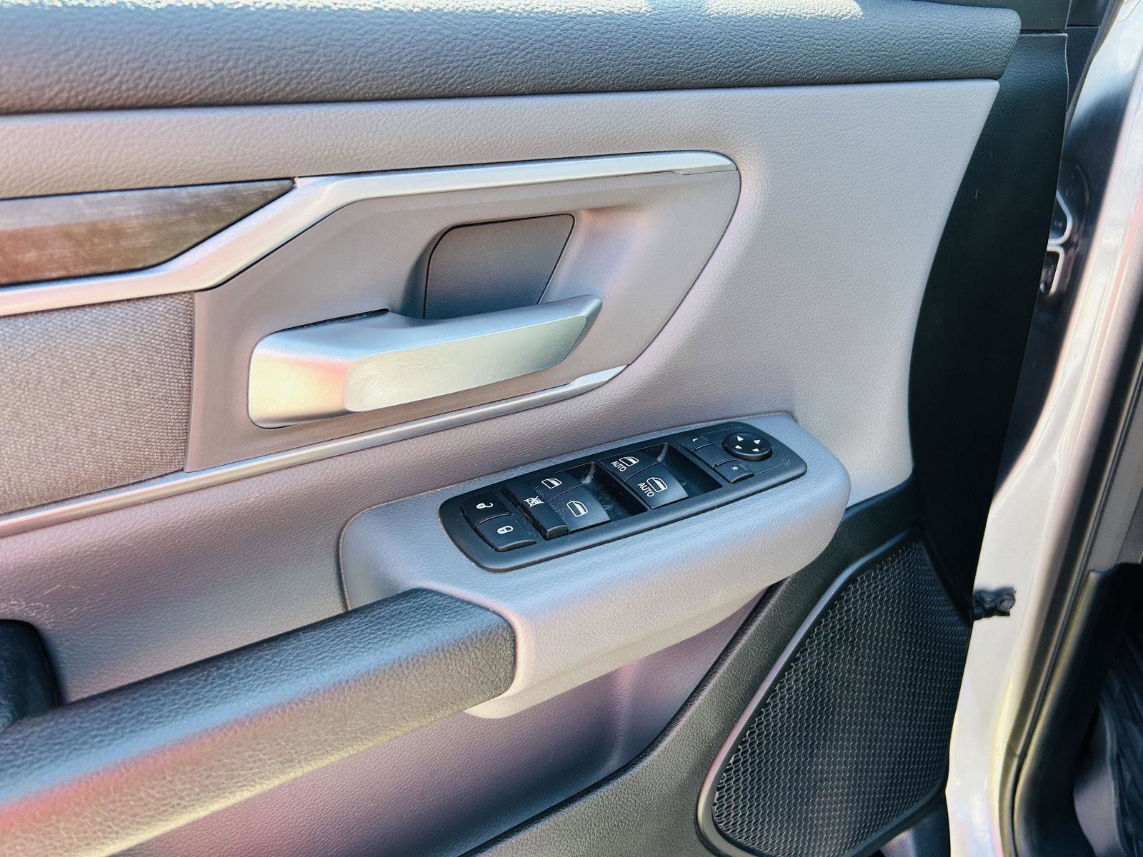 Used 2021 RAM 1500 Big Horn image 10