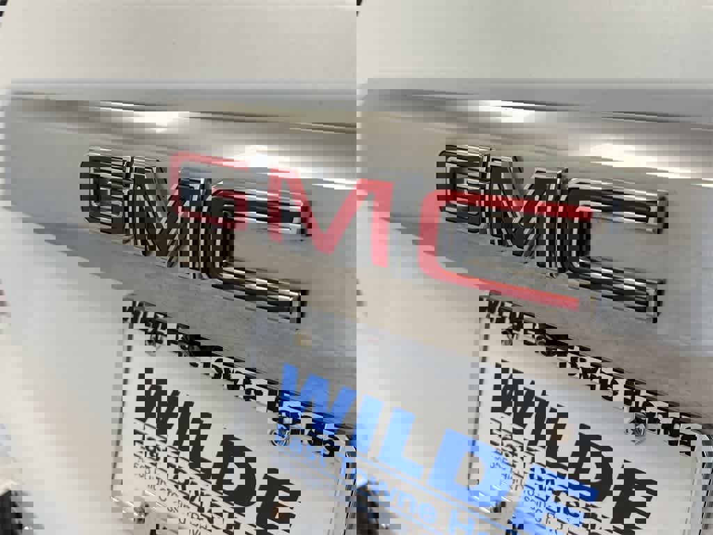 Used 2021 GMC Yukon Denali image 12