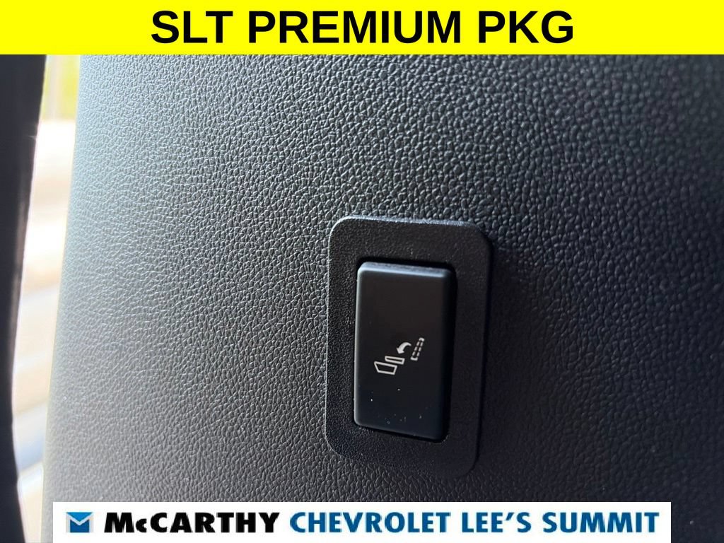Used 2022 GMC Yukon XL SLT w/ SLT Premium Package AWD/4WD image 44