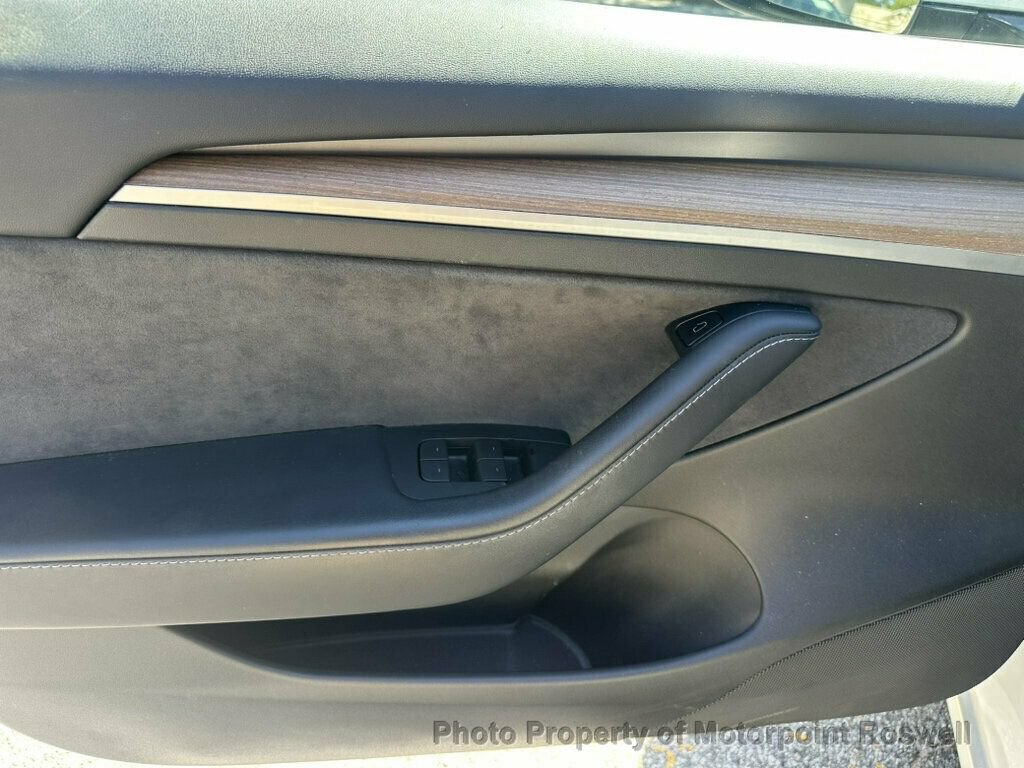 Used 2023 Tesla Model 3 Standard Range RWD image 11