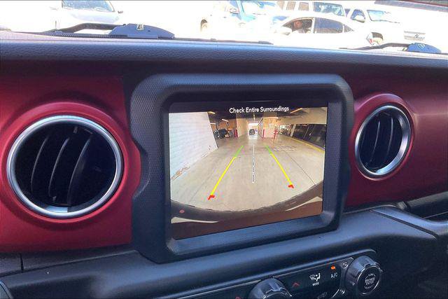 Certified 2023 Jeep Wrangler Unlimited Rubicon AWD/4WD image 21