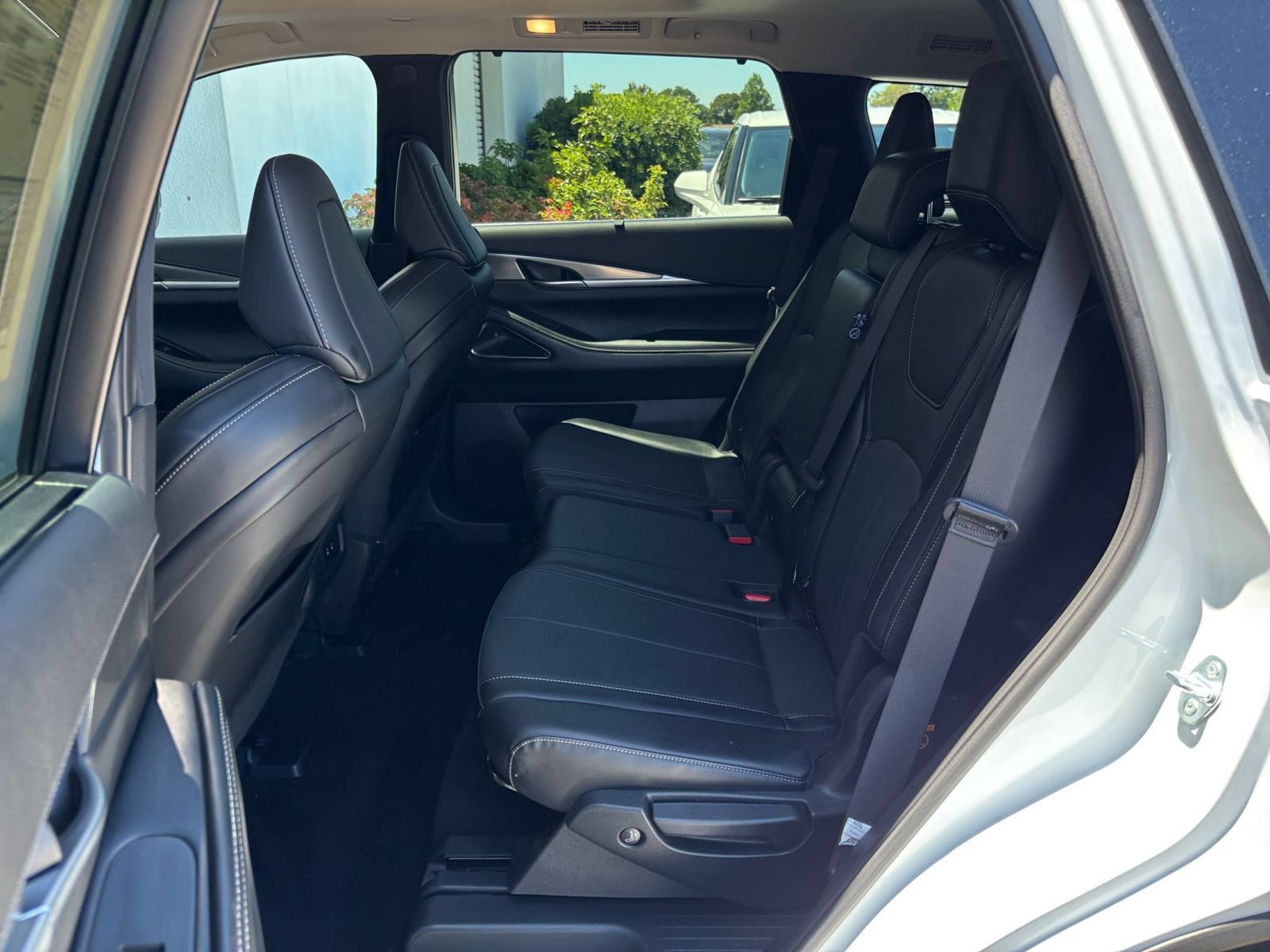 Used 2026 INFINITI QX60 Luxe AWD/4WD image 29