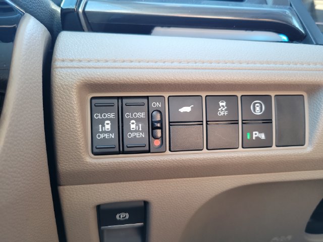 Certified 2024 Honda Odyssey Elite image 30