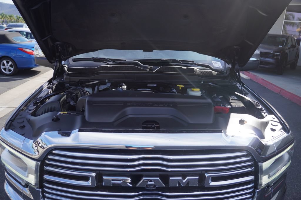 Used 2023 RAM 3500 Laramie AWD/4WD image 17