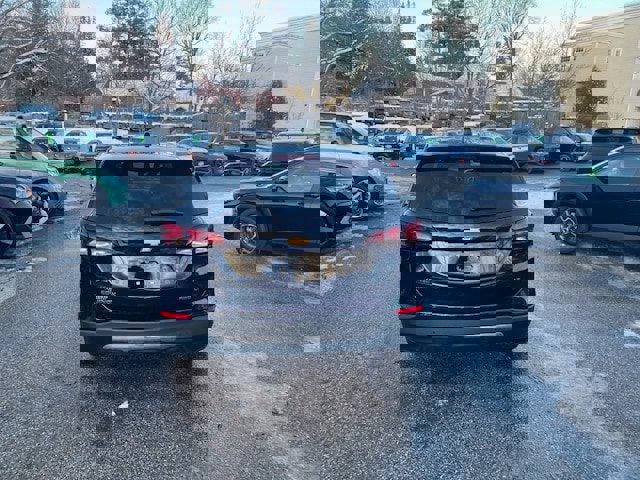 Used 2022 Chevrolet Equinox LT image 4