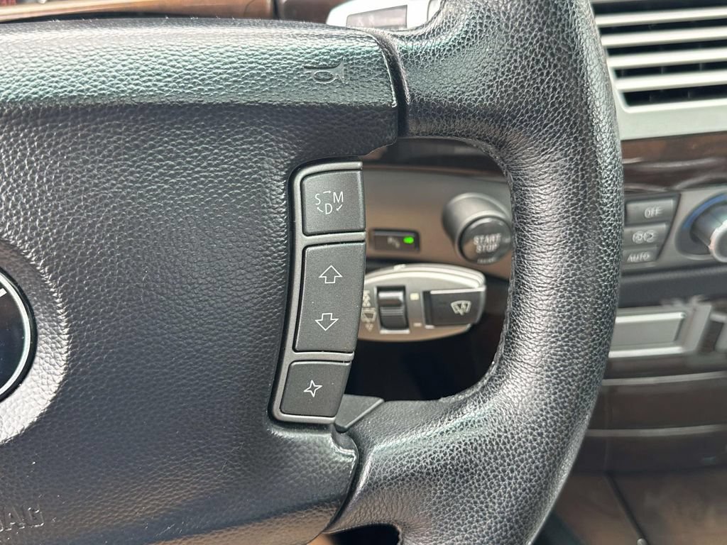 Used 2008 BMW 750Li RWD image 25