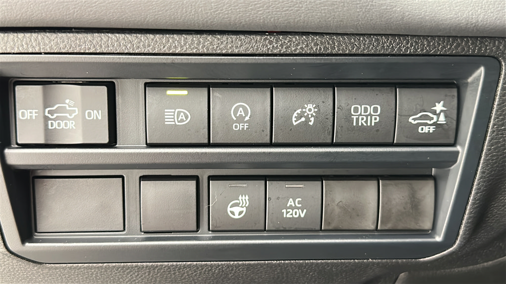 Used 2026 Toyota Tundra Platinum AWD/4WD image 30