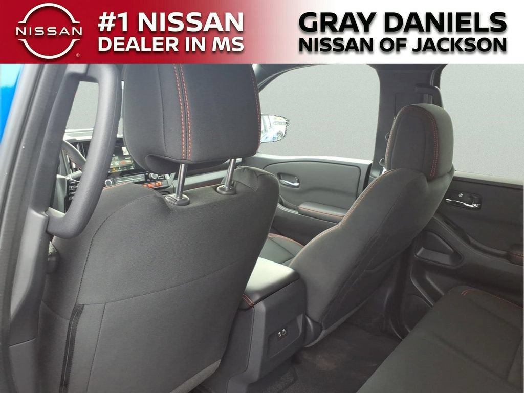 Certified 2025 Nissan Frontier PRO-4X AWD/4WD image 13