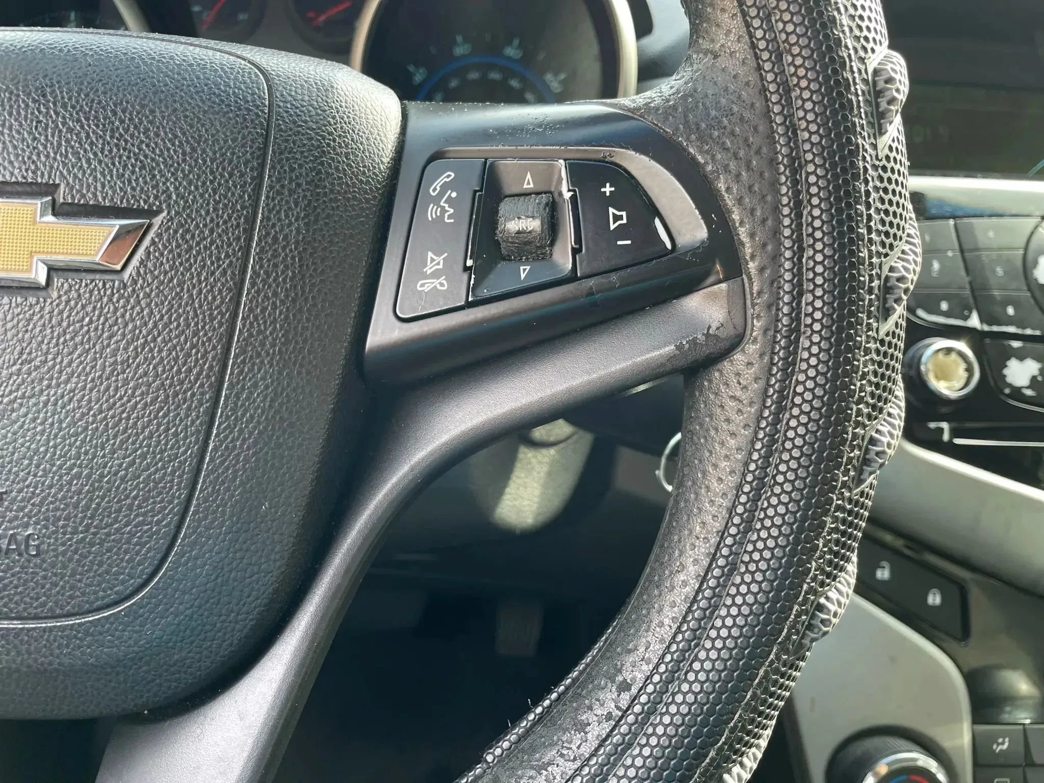 Used 2012 Chevrolet Cruze LS w/ Connectivity Package FWD image 19