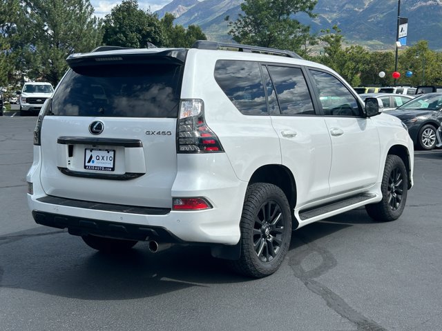 Used 2023 Lexus GX 460 w/ Black Line Special Edition AWD/4WD image 3