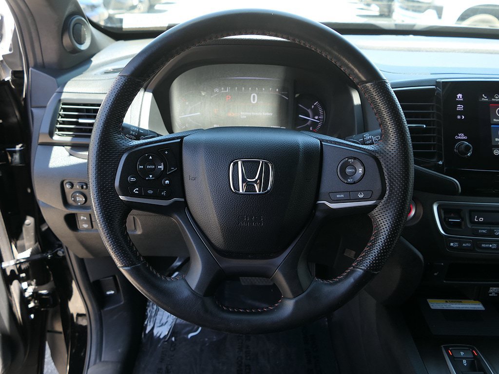 Used 2023 Honda Passport TrailSport image 16