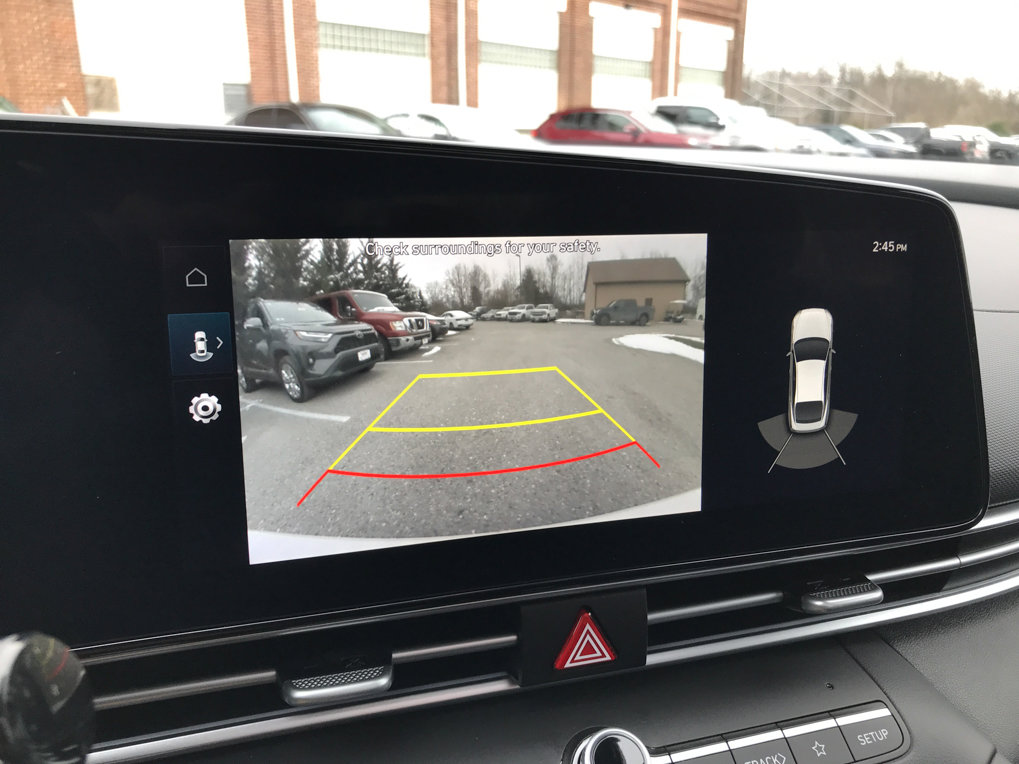 Used 2023 Hyundai Elantra Limited image 23