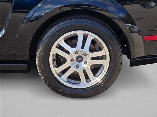 Used 2005 Ford Mustang GT image 21