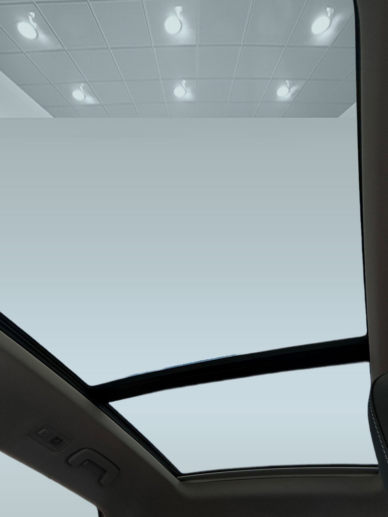 New 2026 Volkswagen Taos SEL image 13