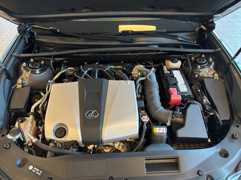 Used 2023 Lexus ES 350 w/ Premium Package image 20