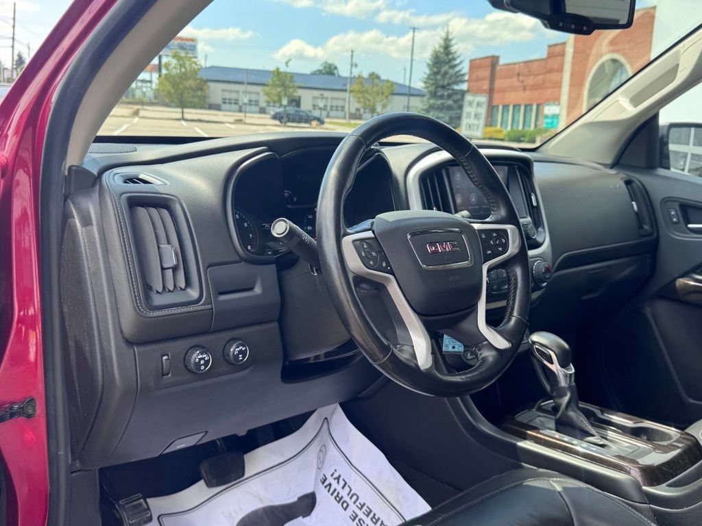 Used 2022 GMC Canyon Elevation w/ Elevation Premium Package AWD/4WD image 11