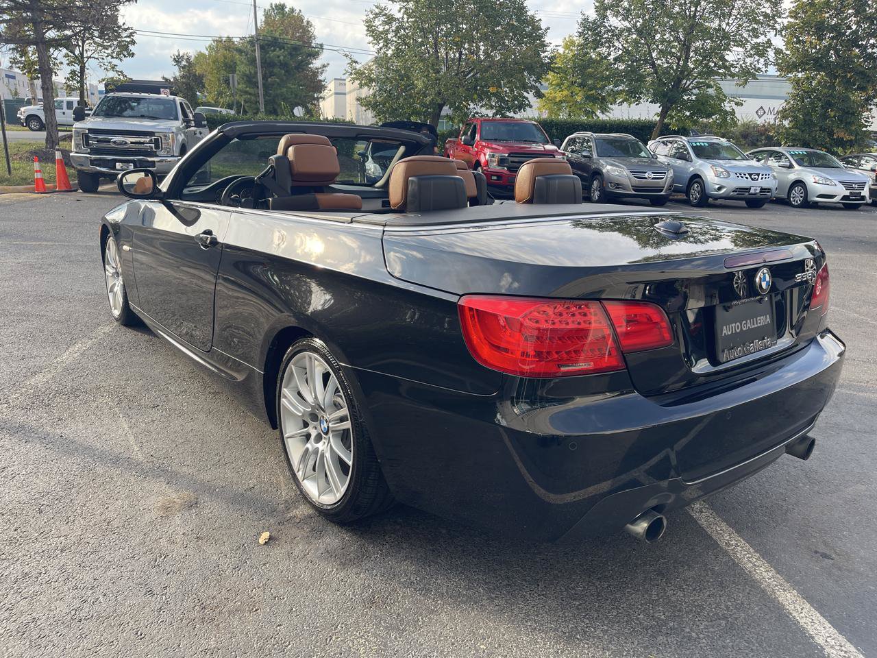 Used 2013 BMW 335i Convertible RWD image 5
