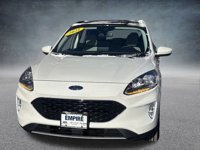 Used 2021 Ford Escape Titanium image 12