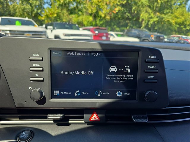 New 2025 Hyundai Elantra Sport image 16