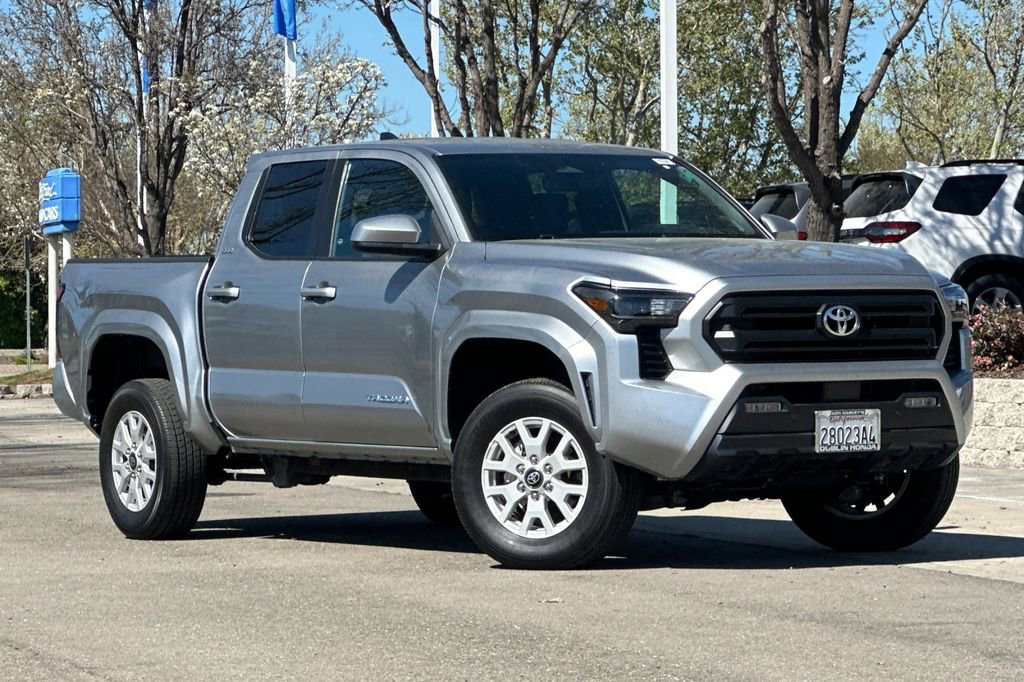 Used 2024 Toyota Tacoma SR5 w/ SR5 Upgrade Package video 2