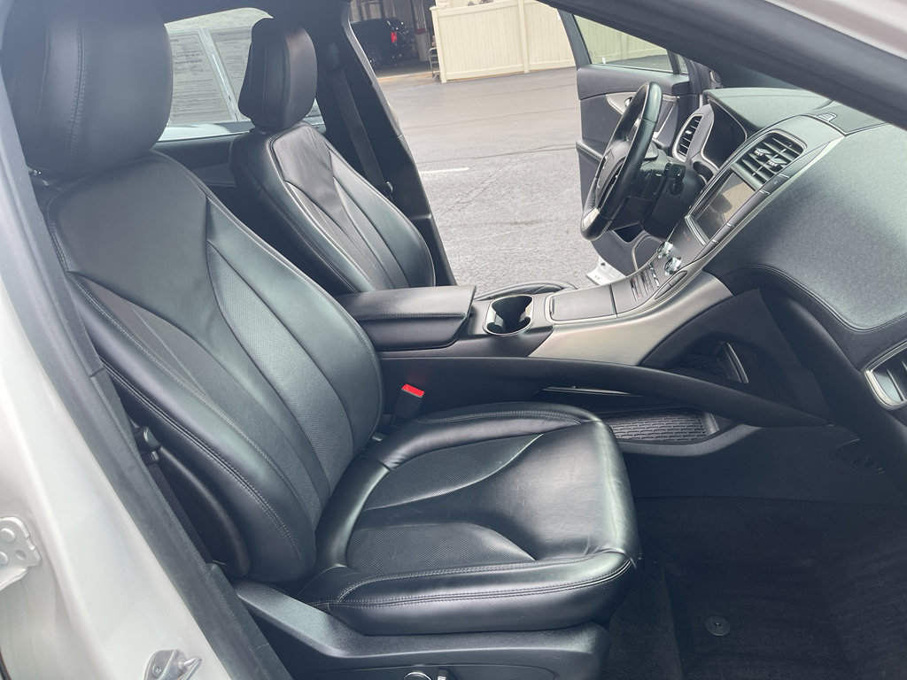 Used 2020 Lincoln Nautilus Premier w/ Equipment Group 101A image 30