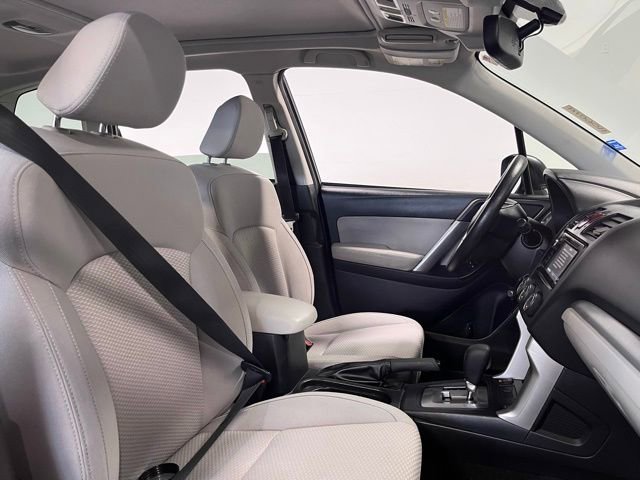 Used 2015 Subaru Forester 2.5i Premium image 10