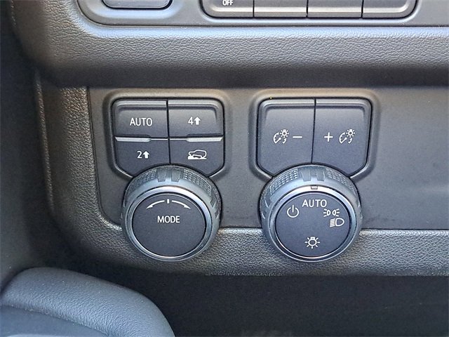 Used 2023 Chevrolet Tahoe LT image 17