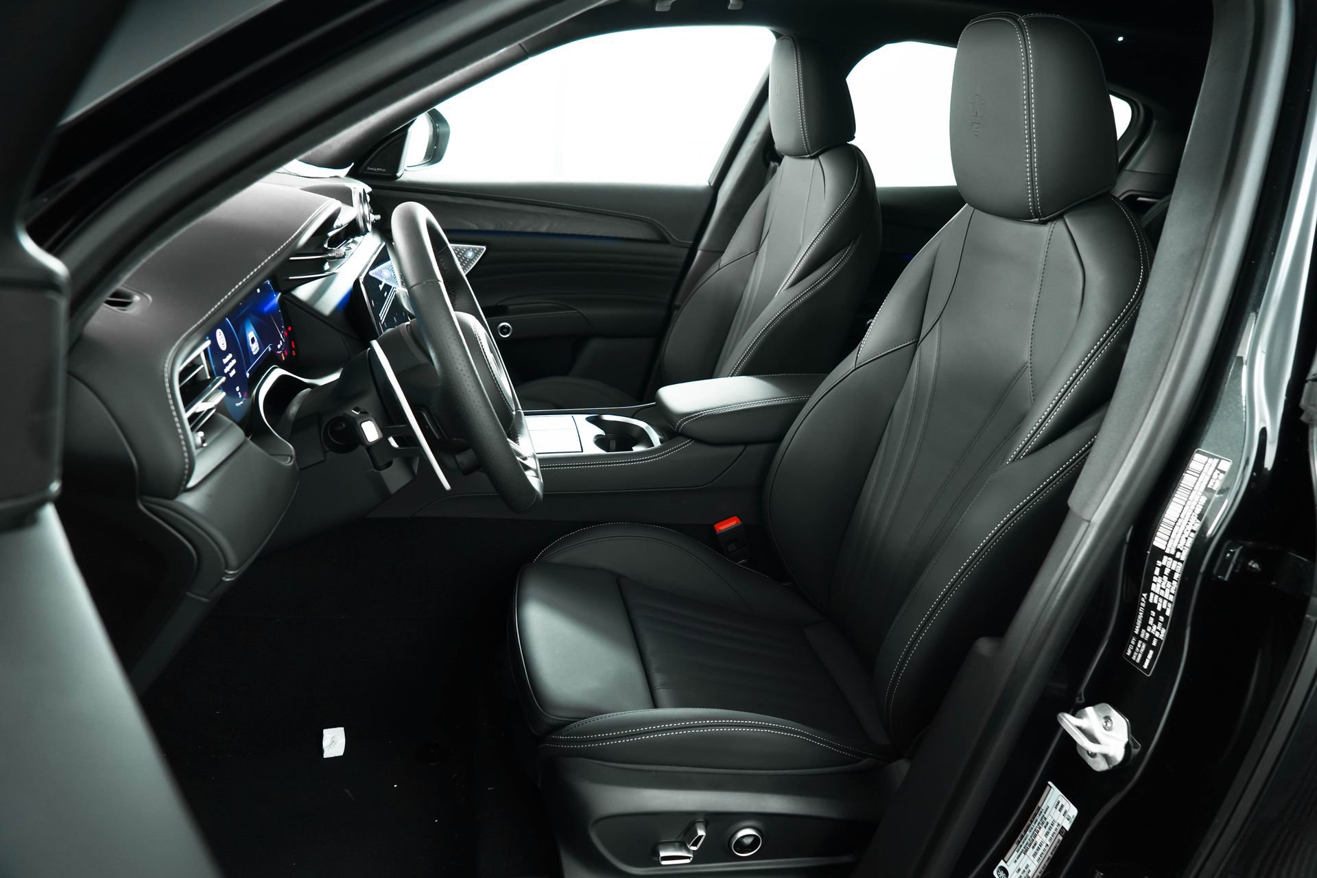 New 2025 Maserati Grecale Modena image 33