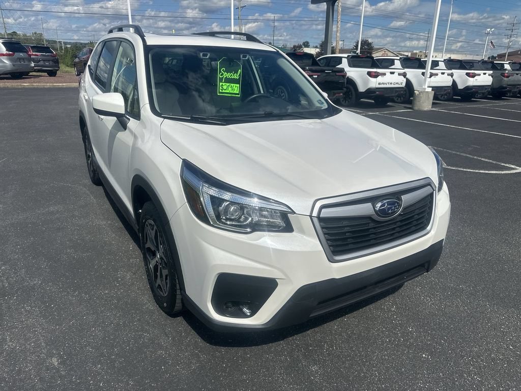 Used 2020 Subaru Forester Premium AWD/4WD image 1