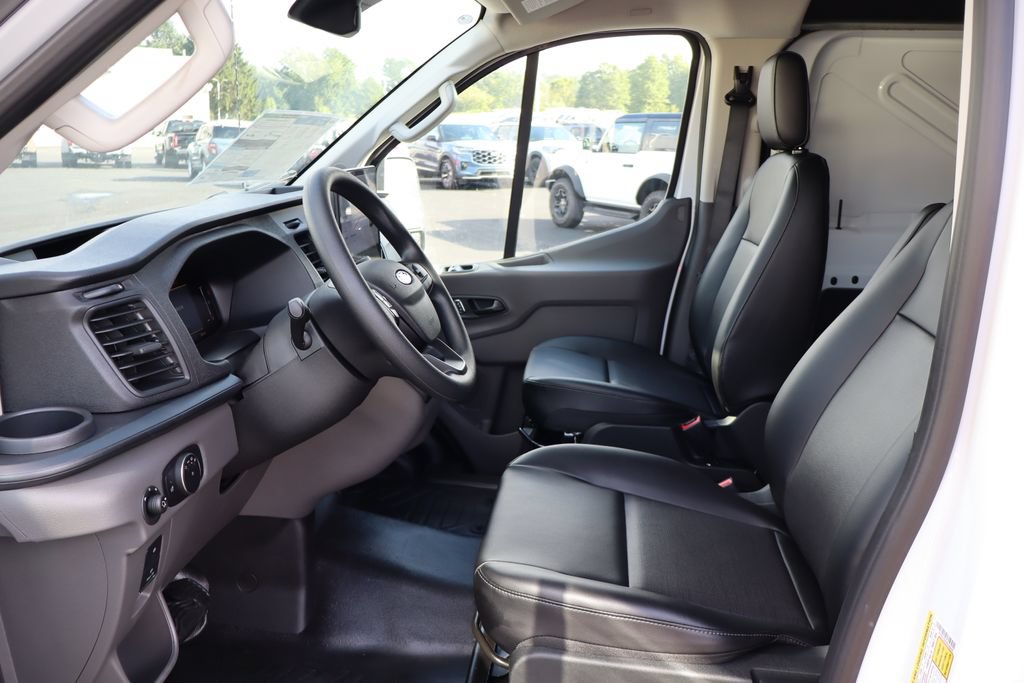 New 2027 Ford Transit 150 Low Roof RWD image 21