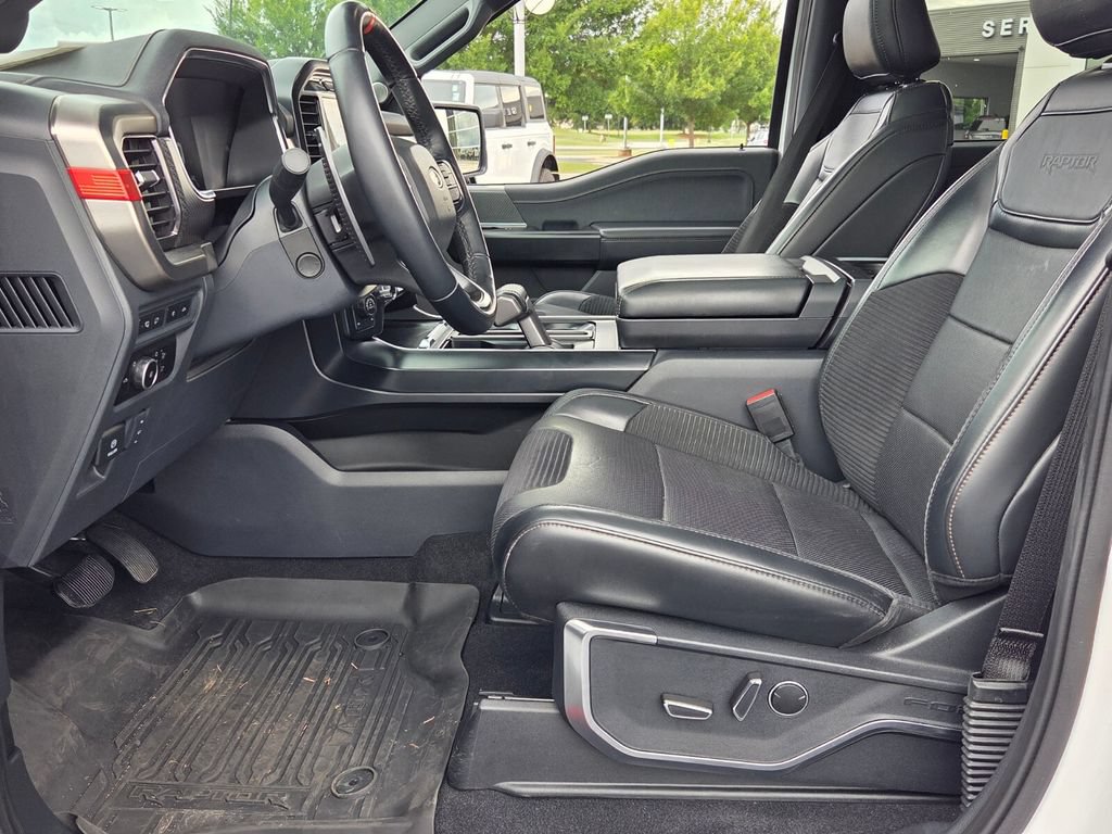 Used 2023 Ford F150 Raptor AWD/4WD image 3