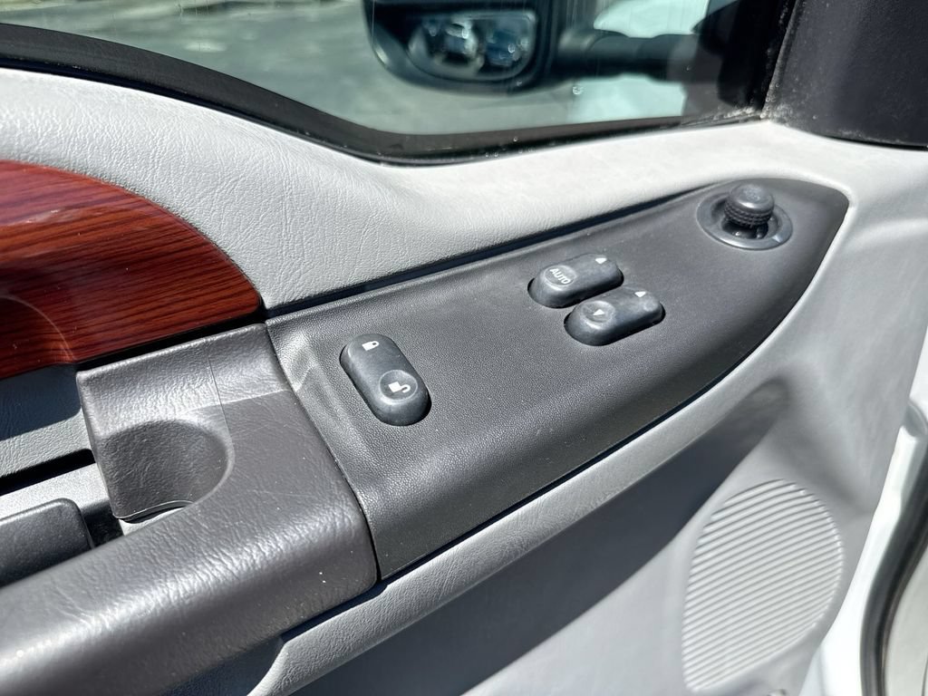 Used 2007 Ford F350 Lariat AWD/4WD image 20