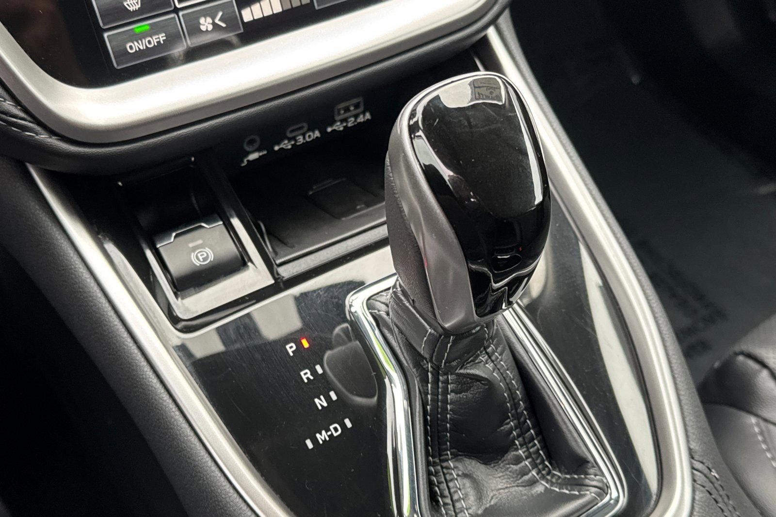 Certified 2025 Subaru Outback Limited image 25