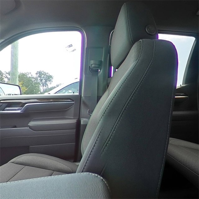 New 2025 GMC Sierra 1500 SLE w/ Preferred Package image 26