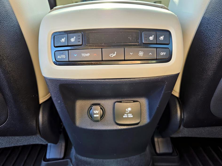 Used 2022 Hyundai Palisade Calligraphy image 11