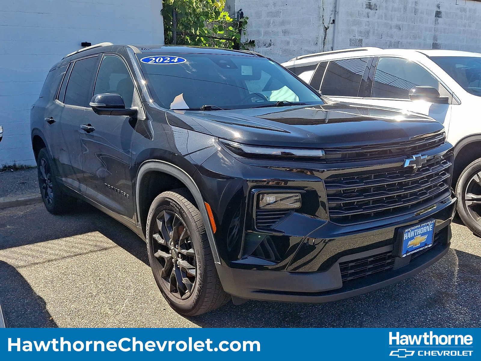 Certified 2024 Chevrolet Traverse LT w/ Midnight/Sport Edition