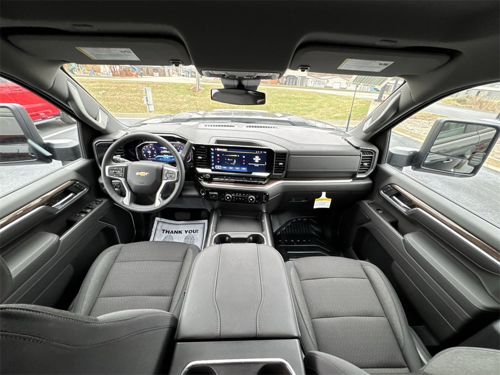 New 2026 Chevrolet Silverado 3500 LT w/ Convenience Package image 20